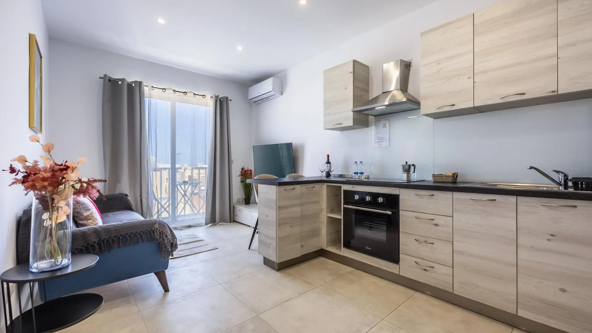 Ta Cetta Apartment 5 Min Walk From St Julians San Gwann Malta